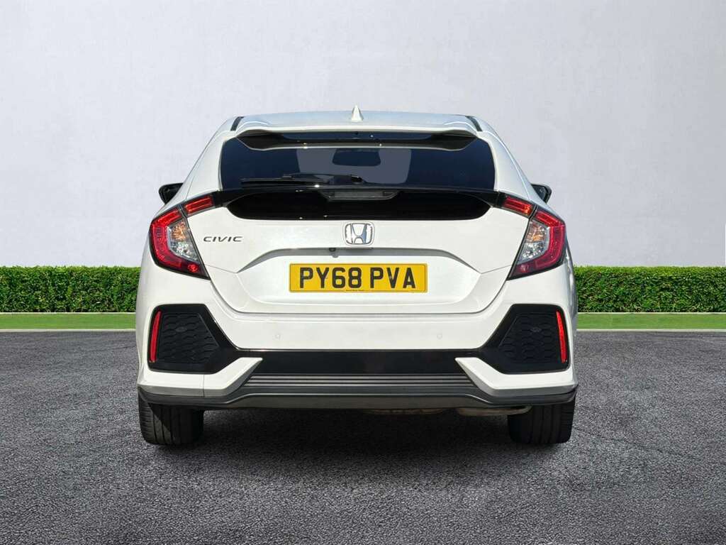 Honda Civic 1.0 Vtec Turbo 126 Ex White #4