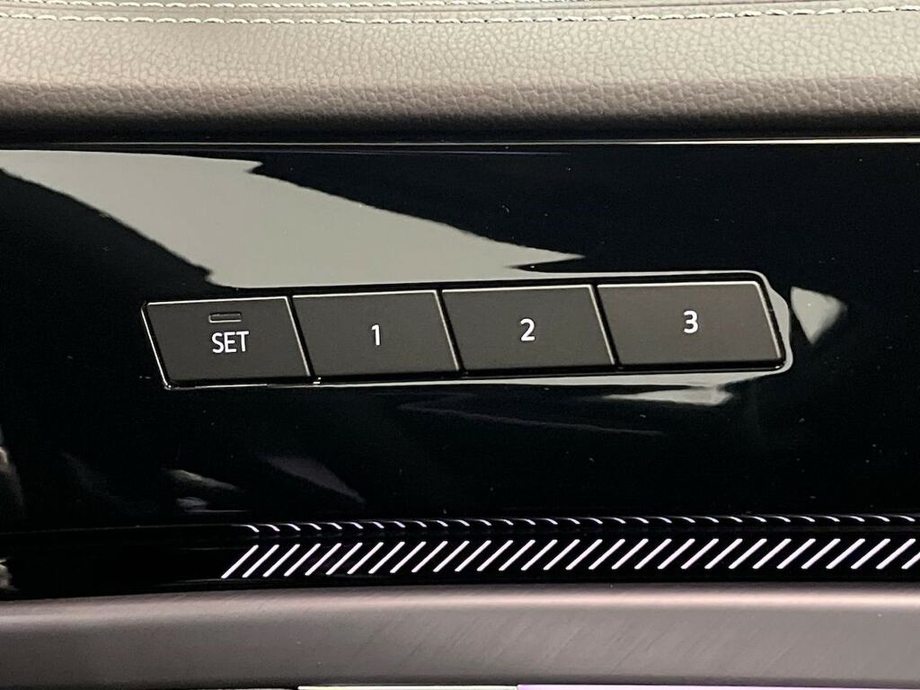 Volkswagen Touareg 3.0 V6 Tsi Ehybrid 14.3Kwh R Suv Plug-i Grey #37