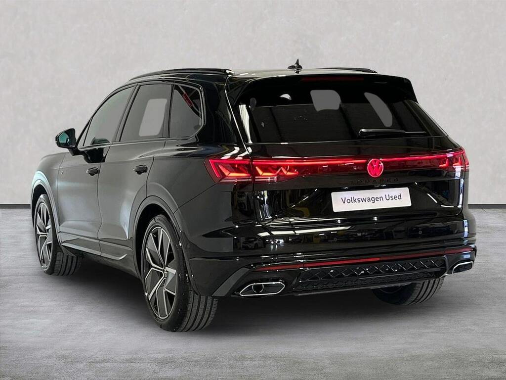 Volkswagen Touareg 3.0 V6 Tdi Final Edition Suv Tiptronic Black #2