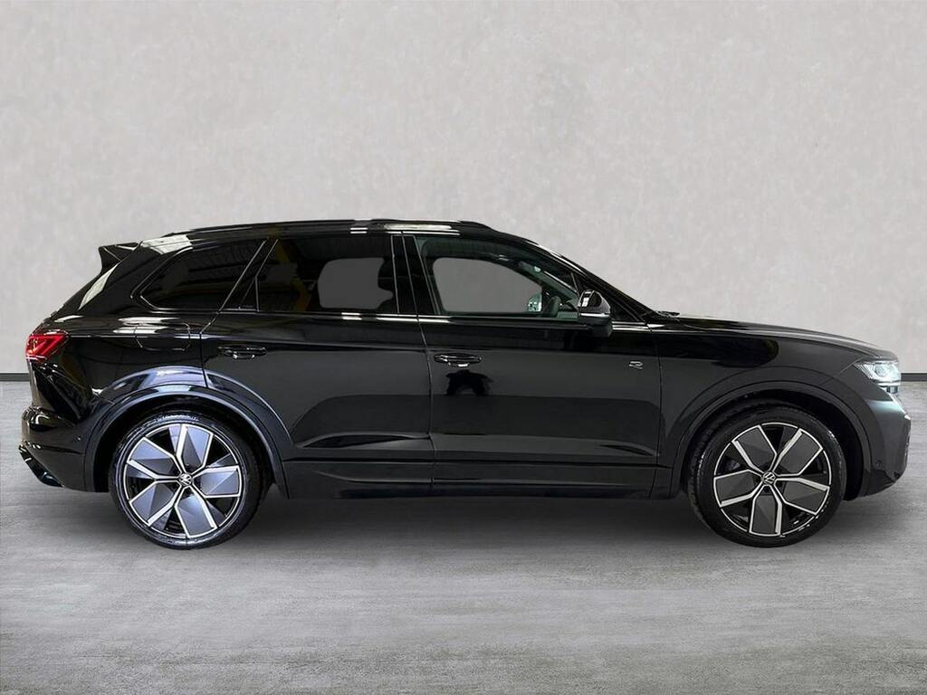 Volkswagen Touareg 3.0 V6 Tdi Final Edition Suv Tiptronic Black #3