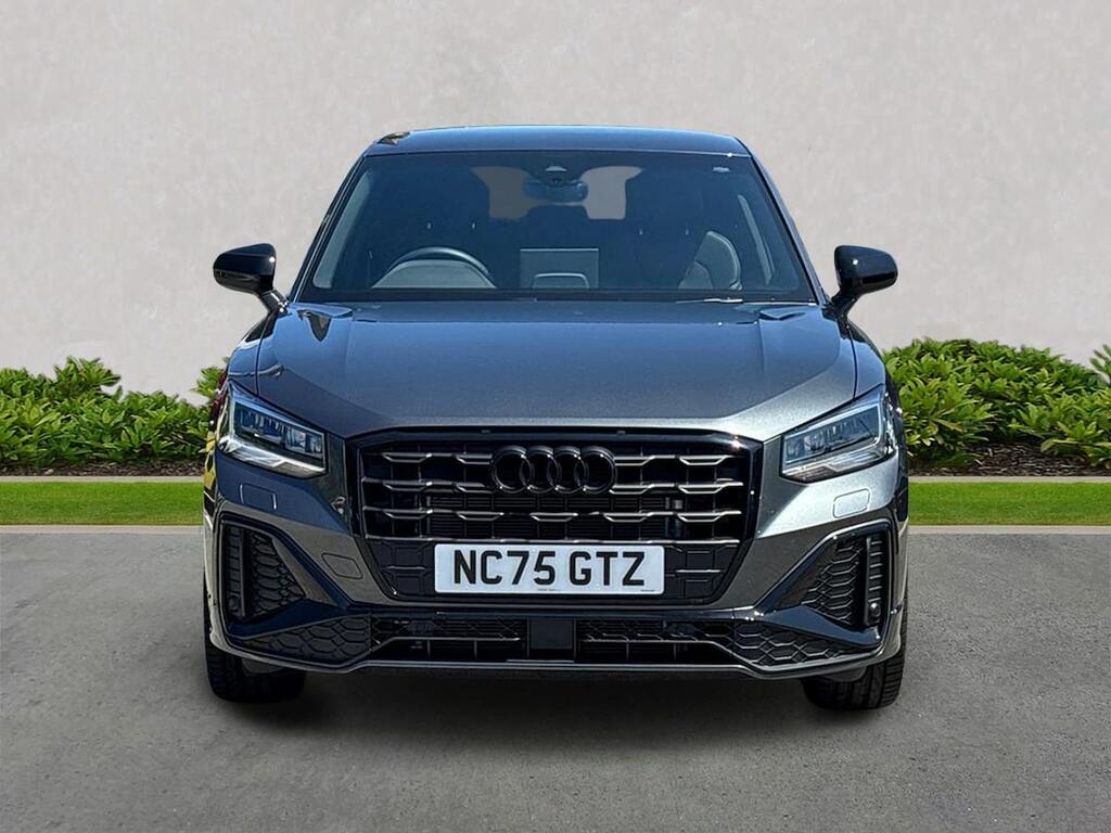 Audi Q2 35 Tfsi Black Edition S Tronic NC75GTZ Grey #5