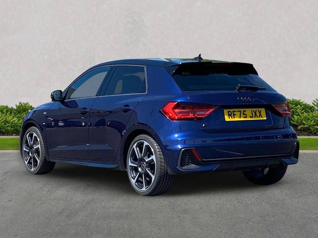 Audi A1 1.0 Tfsi 25 Black Edition Sportback Man Blue #2
