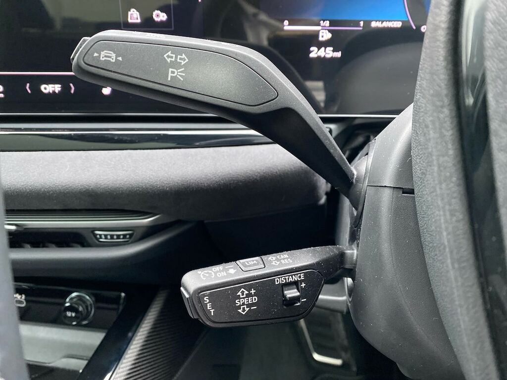 Audi A6 Saloon Launch Edition Black #29