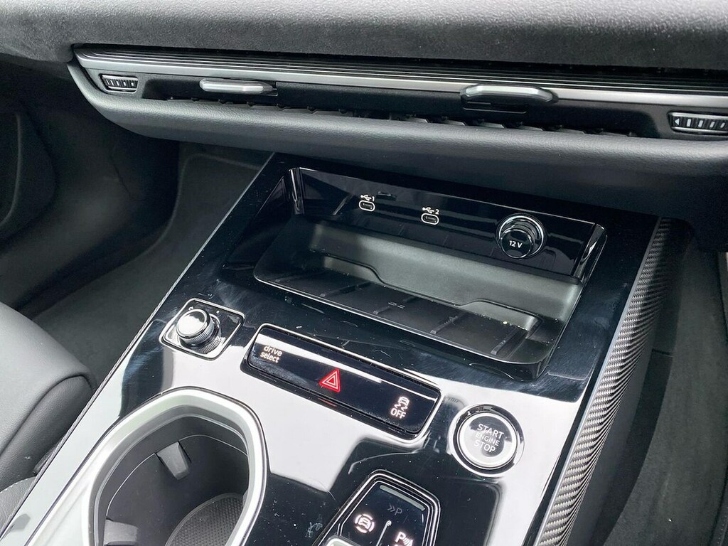 Audi A6 Saloon Launch Edition Black #22