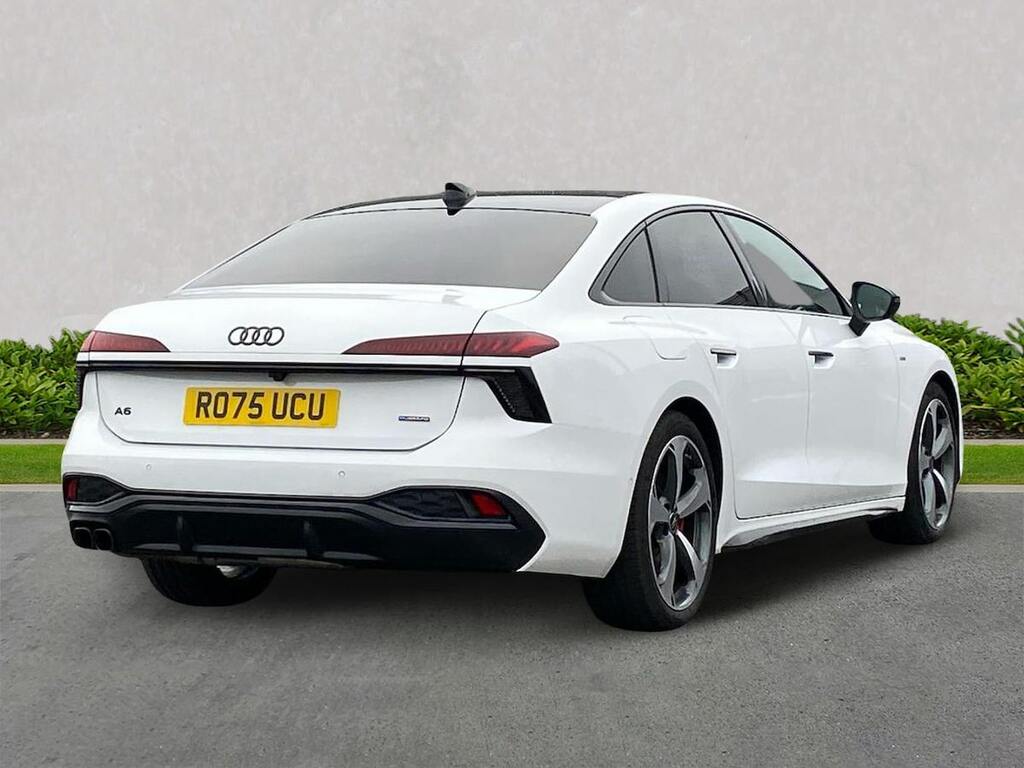 Audi A6 Saloon Launch Edition Black #18