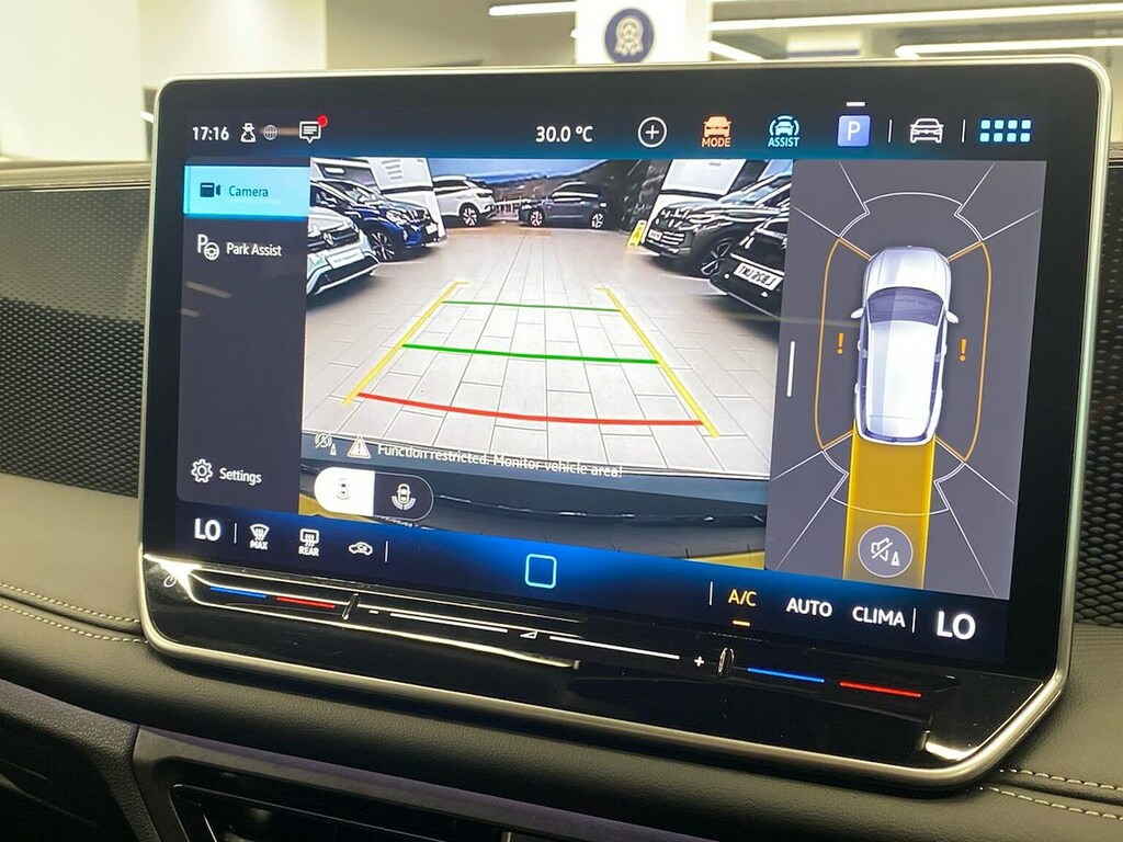 Volkswagen Tiguan 1.5 Tsi Ehybrid 19.7Kwh R-line Suv Plug Green #23