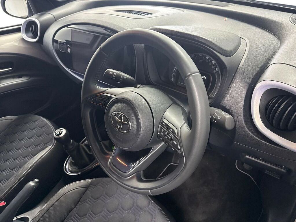 Toyota Aygo X 1.0 Vvt-i Exclusive X-shift Euro 6 Ss Grey #15