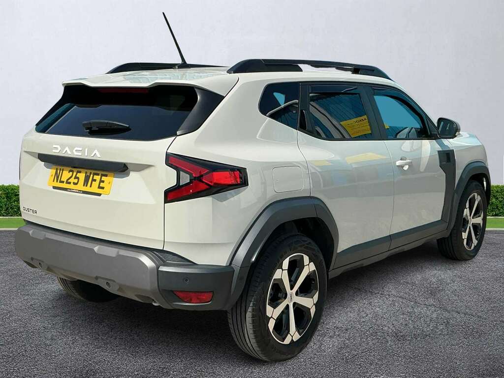 Dacia Duster 1.6 Hybrid 140 Expression Brown #17