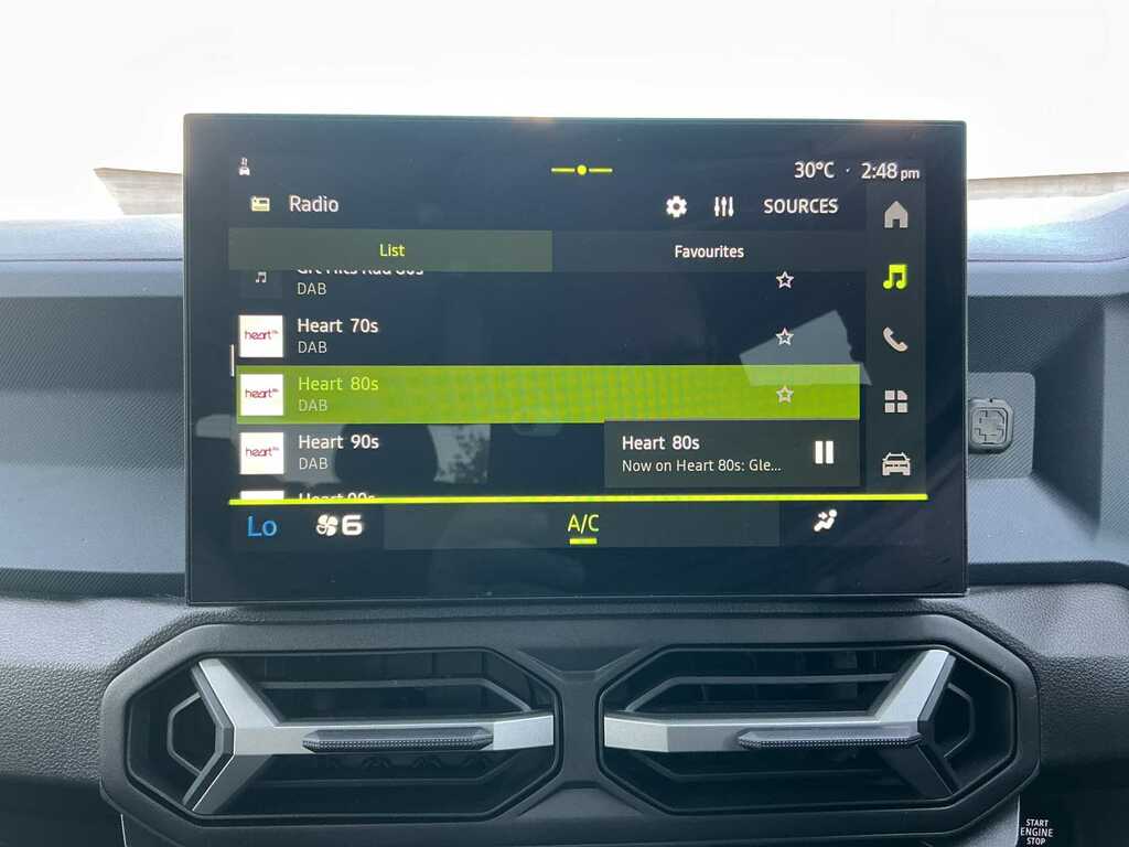 Dacia Duster 1.6 Hybrid 140 Expression Brown #10