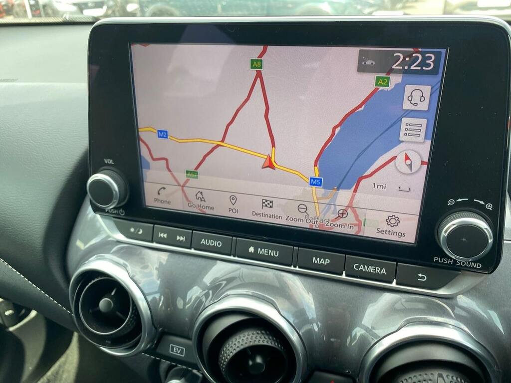 Nissan Juke 1.6 N-connecta Suv Hybrid Euro 6 Silver #24