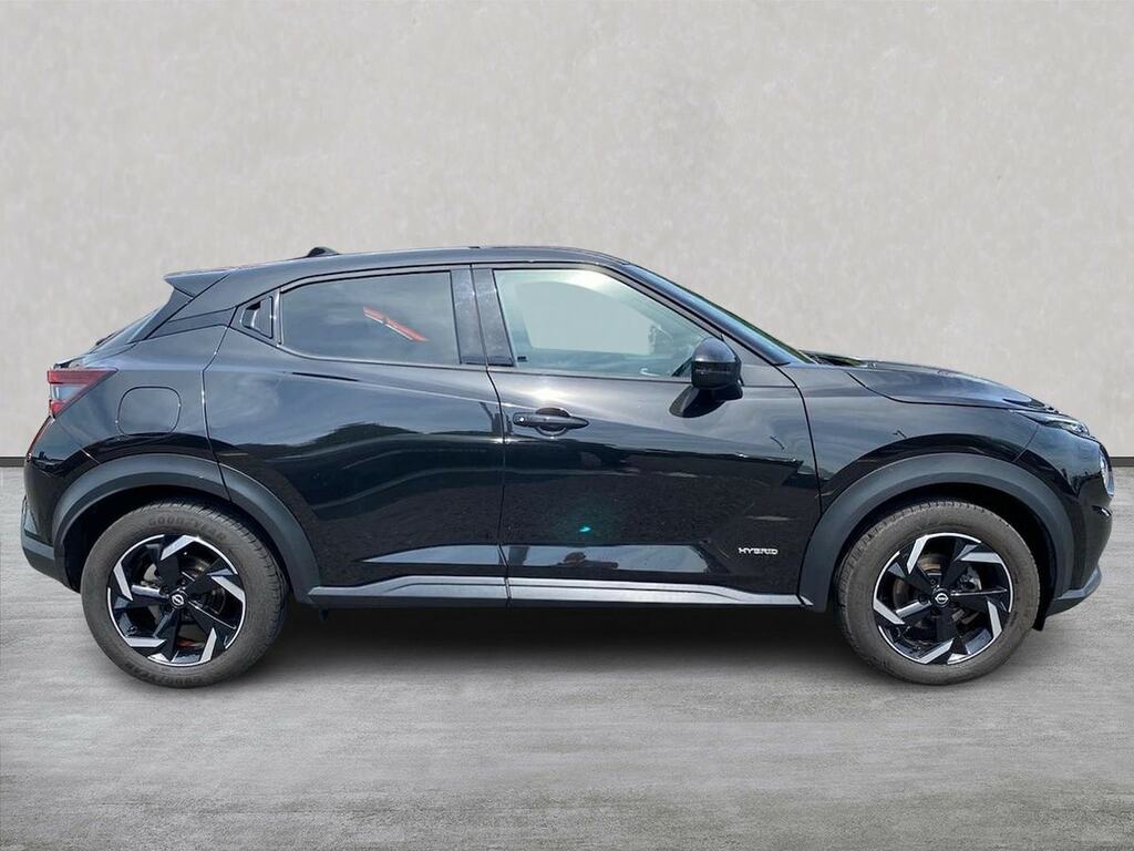 Nissan Juke 1.6 N-connecta Suv Hybrid Euro 6 Black #3