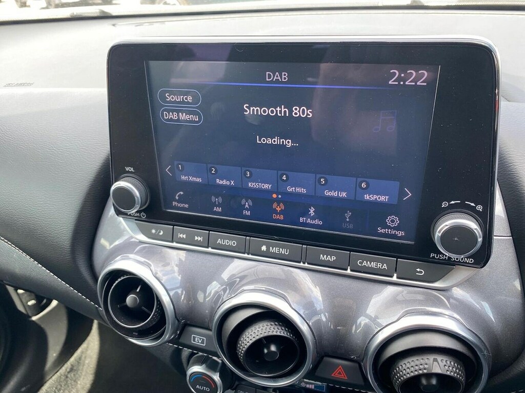 Nissan Juke 1.6 N-connecta Suv Hybrid Euro 6 Silver #11