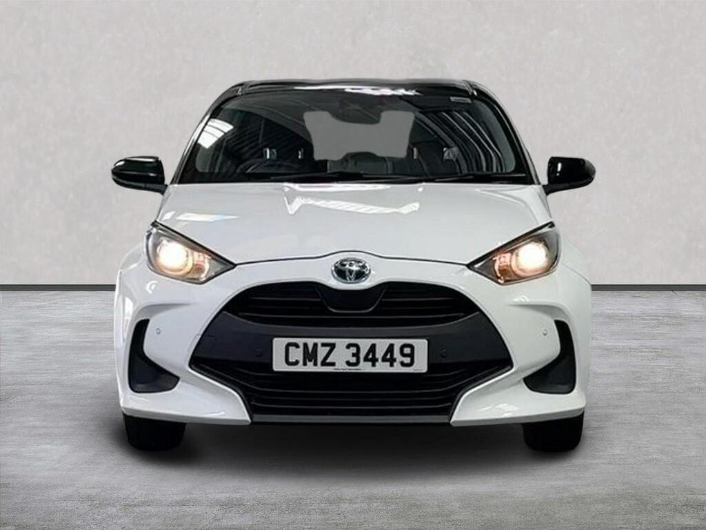 Toyota Yaris 1.5 Vvt-h Icon Hatchback Hybrid E-cvt E White #5