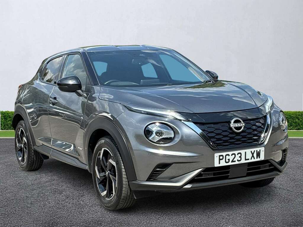 Nissan Juke 1.6 Hybrid N-connecta Grey