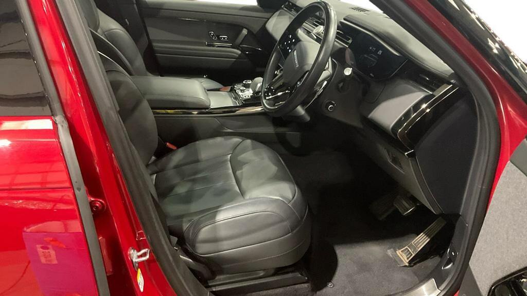 Land Rover Range Rover Sport 3.0 P440e Se ST23CPF Red #3