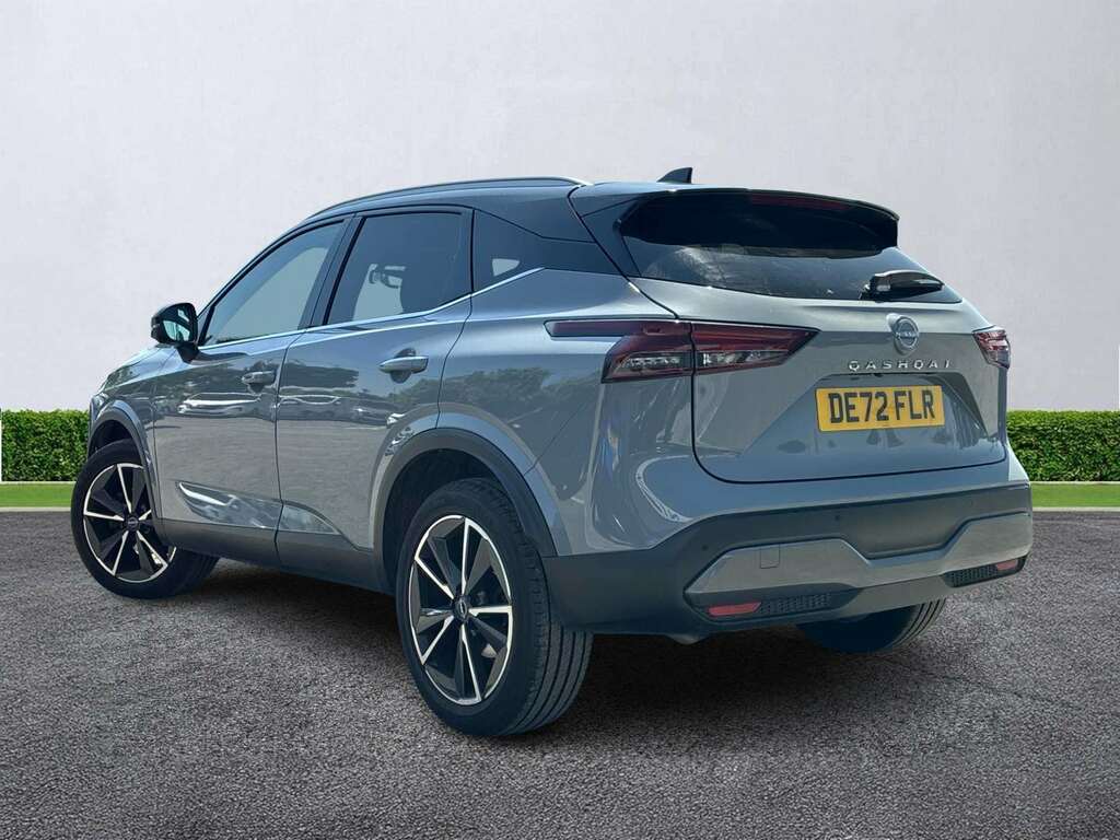 Nissan Qashqai 1.3 Dig-t Mh Tekna Grey #2