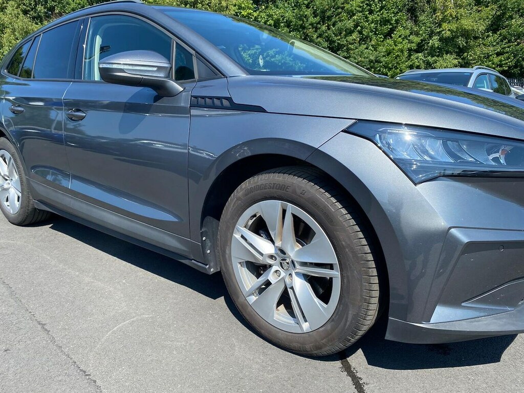 Skoda ENYAQ 132Kw 60 Ecosuite 62Kwh 120Kw Black #40