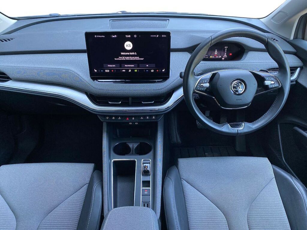 Skoda ENYAQ 132Kw 60 Ecosuite 62Kwh 120Kw Black #9
