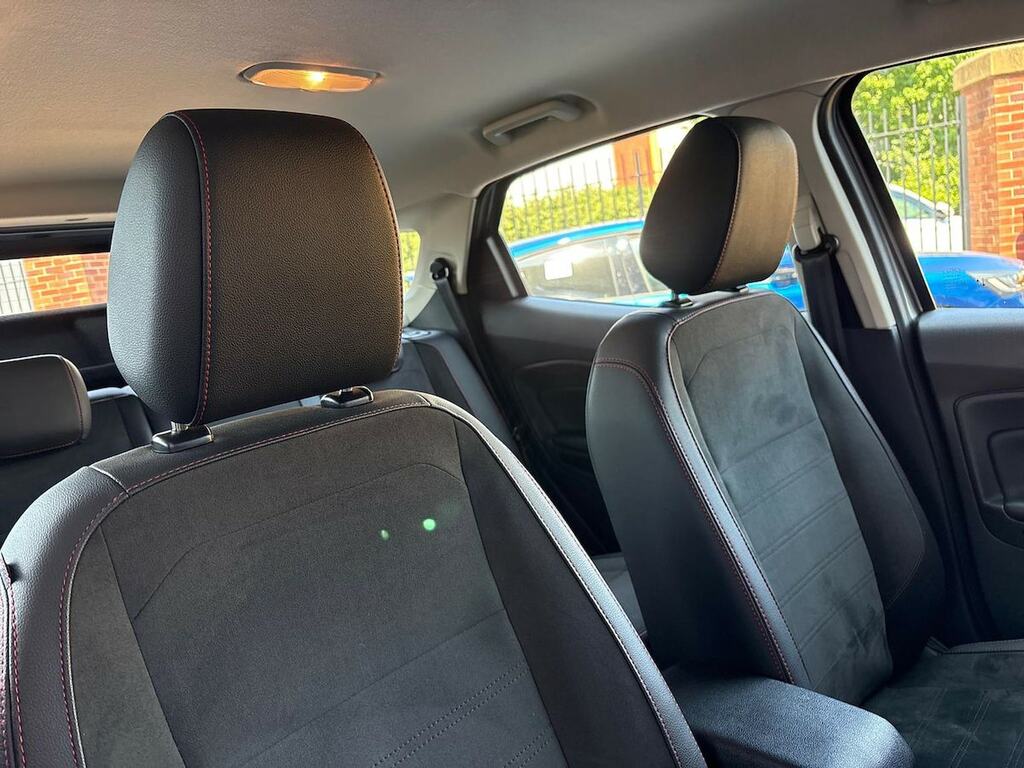 Ford Ecosport Ford Ecosport 1.0 Eb 125 St-line Black 2Wd 18 Black #34