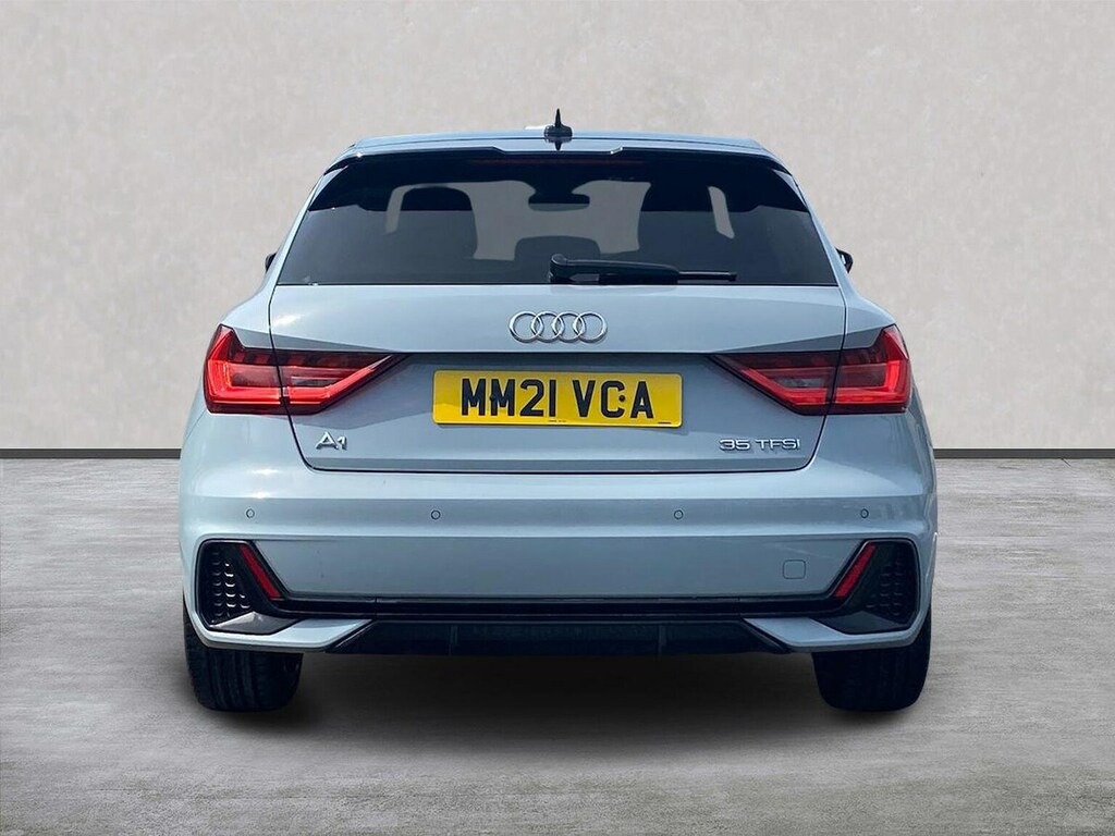 Audi A1 1.5 Tfsi 35 Black Edition Sportback S T Grey #4
