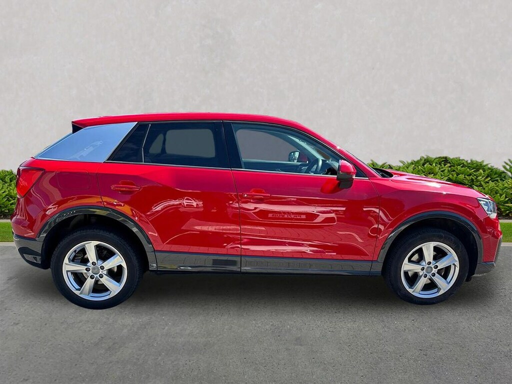 Audi Q2 1.5 Tfsi Cod 35 Sport Suv Euro 6 Red #3