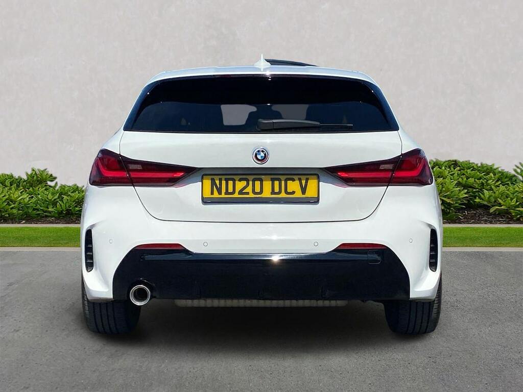 BMW 1 Series 118I M Sport Step White #4