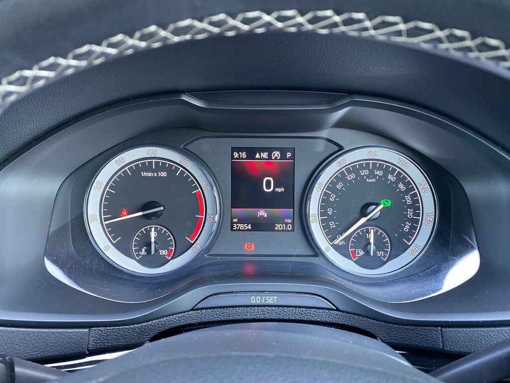 Skoda Karoq 1.5 Tsi Act Se L Suv Dsg Euro 6 Ss White #10