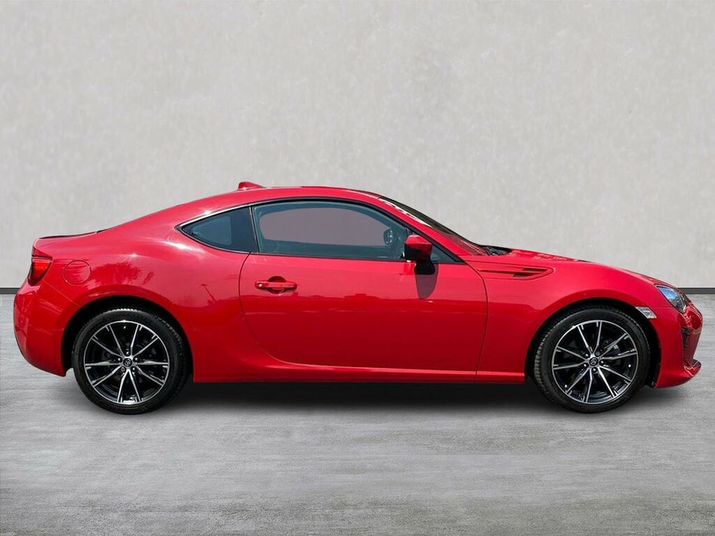 Toyota GT86 2.0 Boxer D-4s Coupe Euro 6 200 Red #3