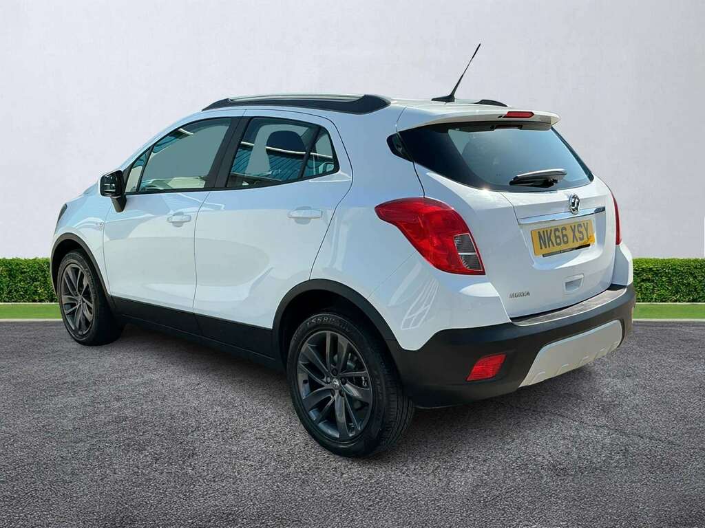 Vauxhall Mokka 1.6I Exclusiv White #2