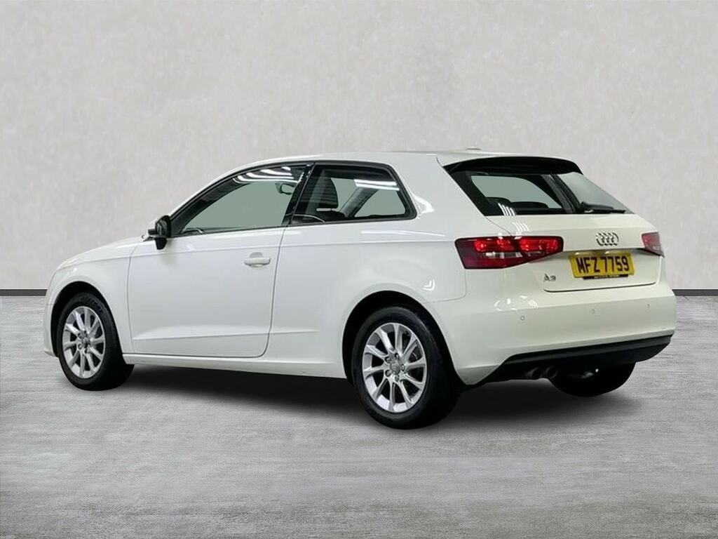 Audi A3 1.4 Tfsi Se Hatchback Euro 5 S White #2