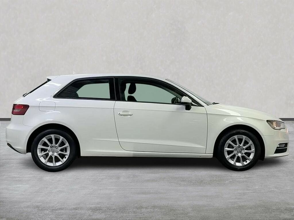 Audi A3 1.4 Tfsi Se Hatchback Euro 5 S White #3