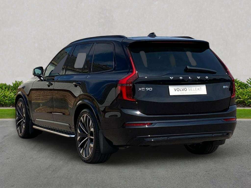 Volvo XC90 2.0 B5p Ultra Dark Awd Geartronic  #2