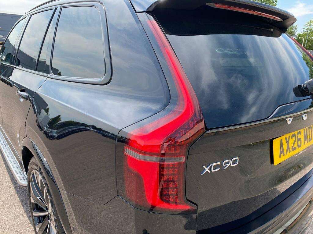 Volvo XC90 Volvo Xc90 Estate 2.0 B5p Ultra Dark Awd Geart Silver #36