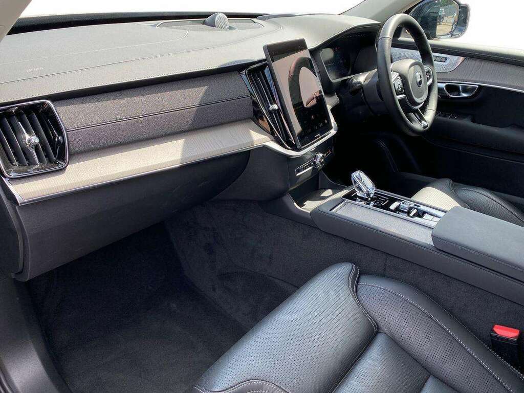 Volvo XC90 Volvo Xc90 Estate 2.0 B5p Ultra Dark Awd Geart Silver #7