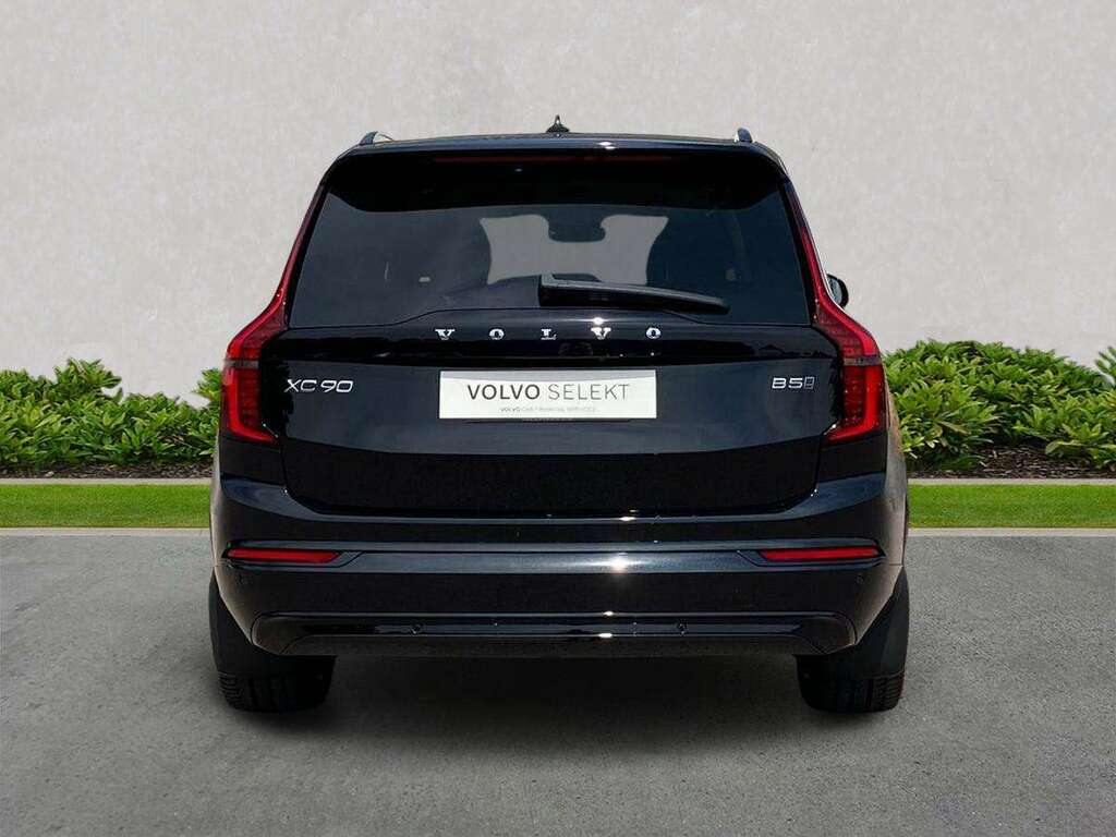 Volvo XC90 2.0 B5p Ultra Dark Awd Geartronic  #4