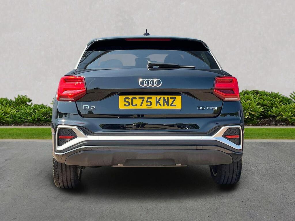 Audi Q2 1.5 Tfsi Cod 35 S Line Suv S Tronic Eur SC75KNZ Black #4