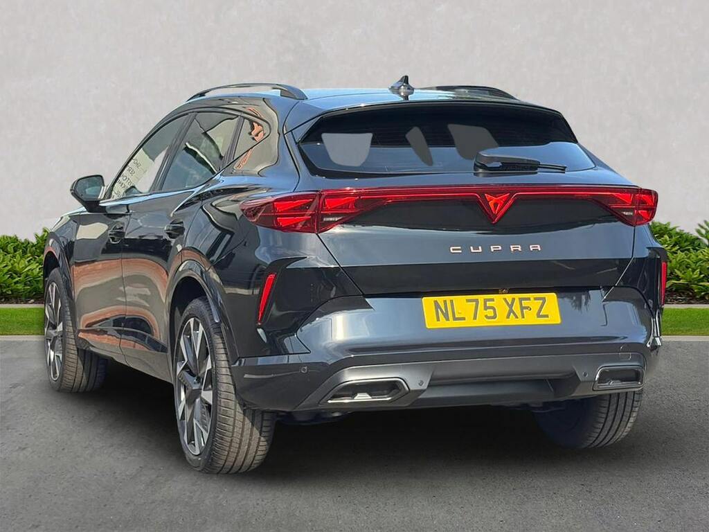 Cupra Formentor Formentor 1.5 Tsi 150 V2 Estate Black #2