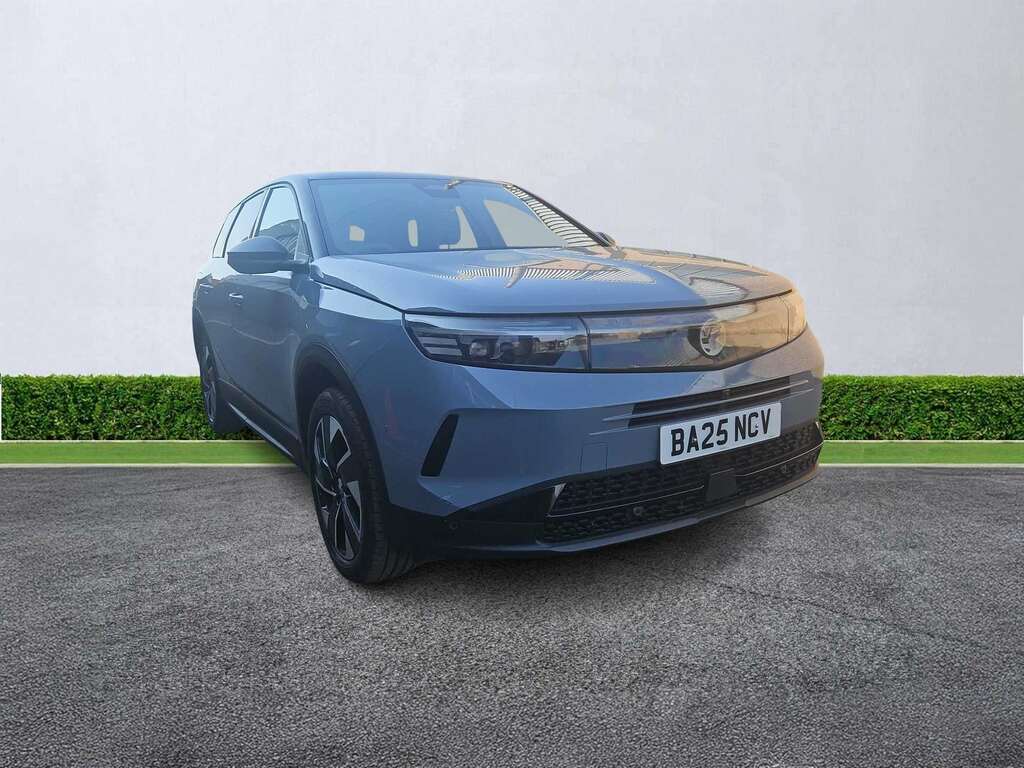 Vauxhall Grandland 1.2 Hybrid 145 Ultimate E-dct6 Fixed Roof Grey