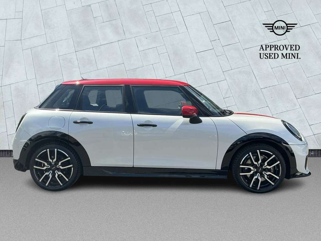 Mini Hatch 1.5 C Sport NA74PLV White #3