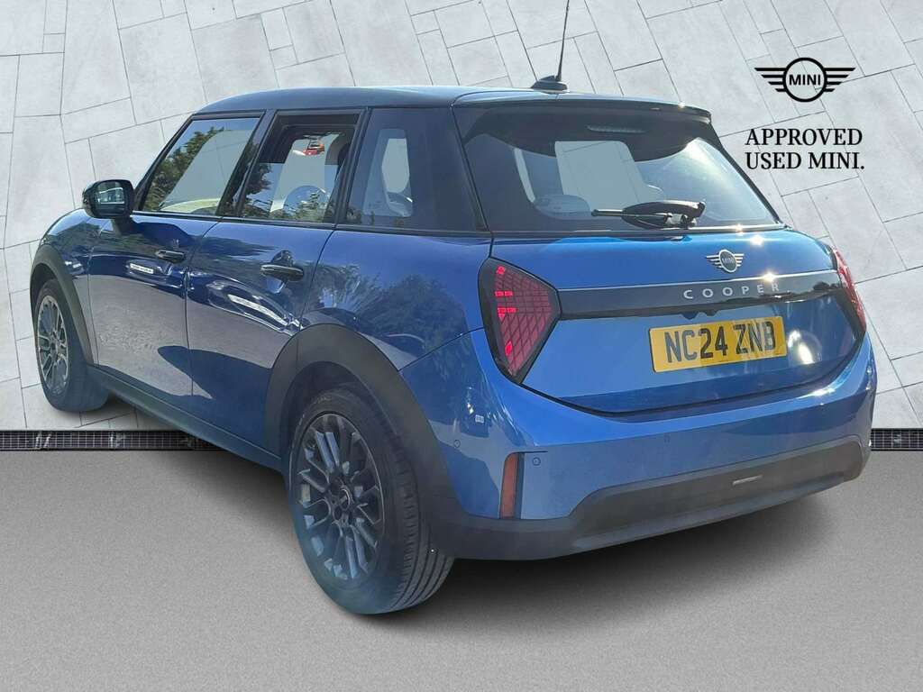 Mini Hatch 2.0 S Exclusive NC24ZNB Blue #2