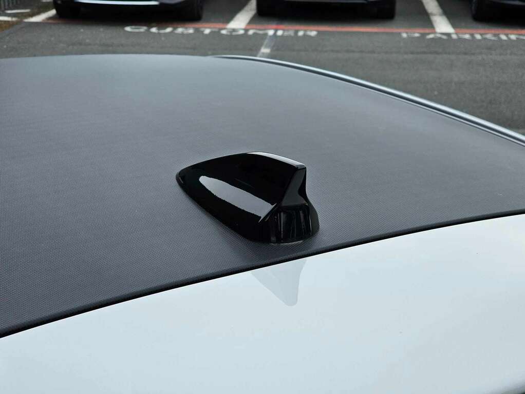 Mazda 2 Hybrid Black #17