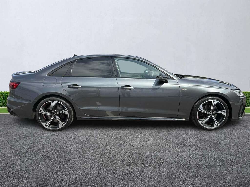 Audi A4 35 Tfsi Black Edition S Tronic KE73LLR Grey #3