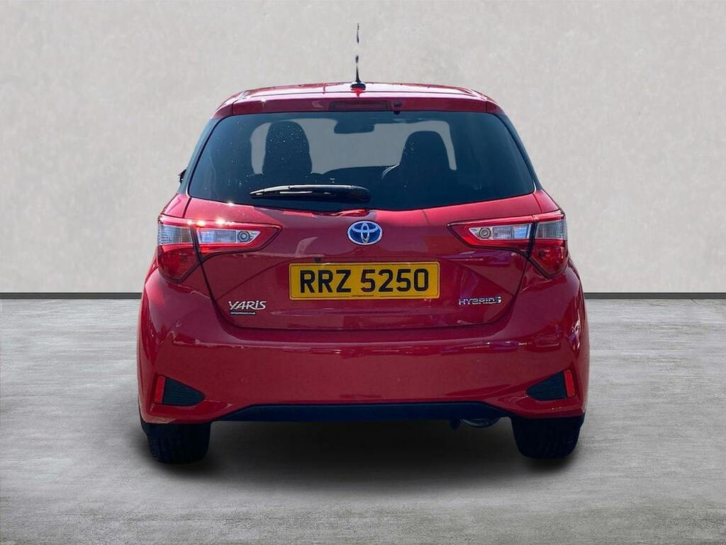 Toyota Yaris 1.5 Vvt-h Y20 Bi-tone Hatchback Hybrid RRZ5250 Red #4