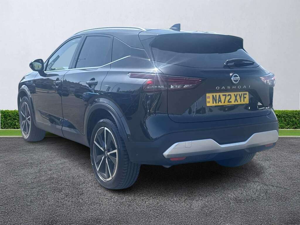 Nissan Qashqai 1.3 Dig-t Mh Tekna NA72XYF Black #5