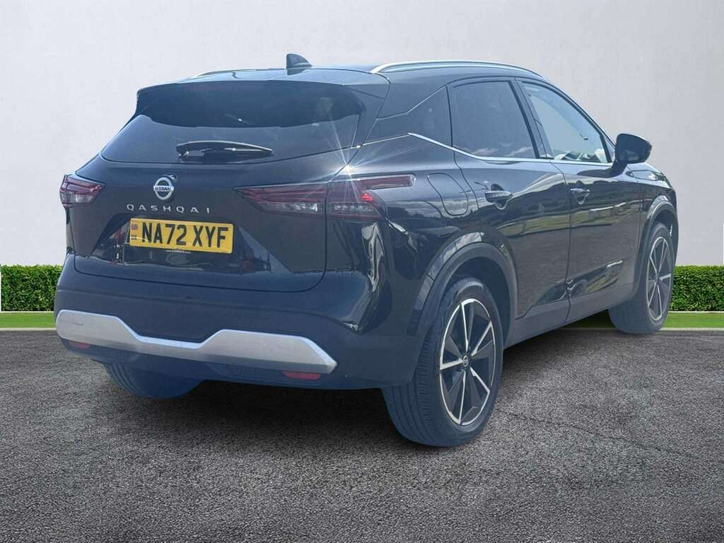 Nissan Qashqai 1.3 Dig-t Mh Tekna NA72XYF Black #3