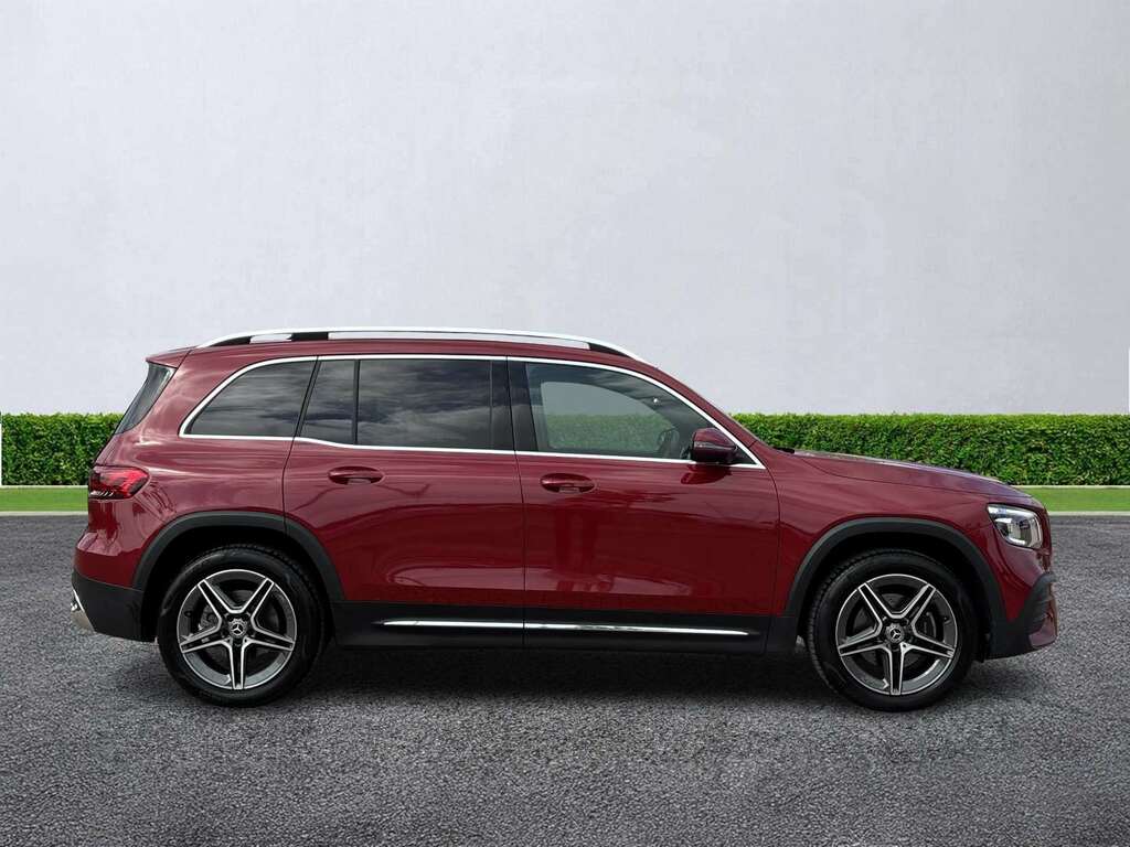 Mercedes-Benz GLB Class Glb 200 Amg Line 7G-tronic Red #3