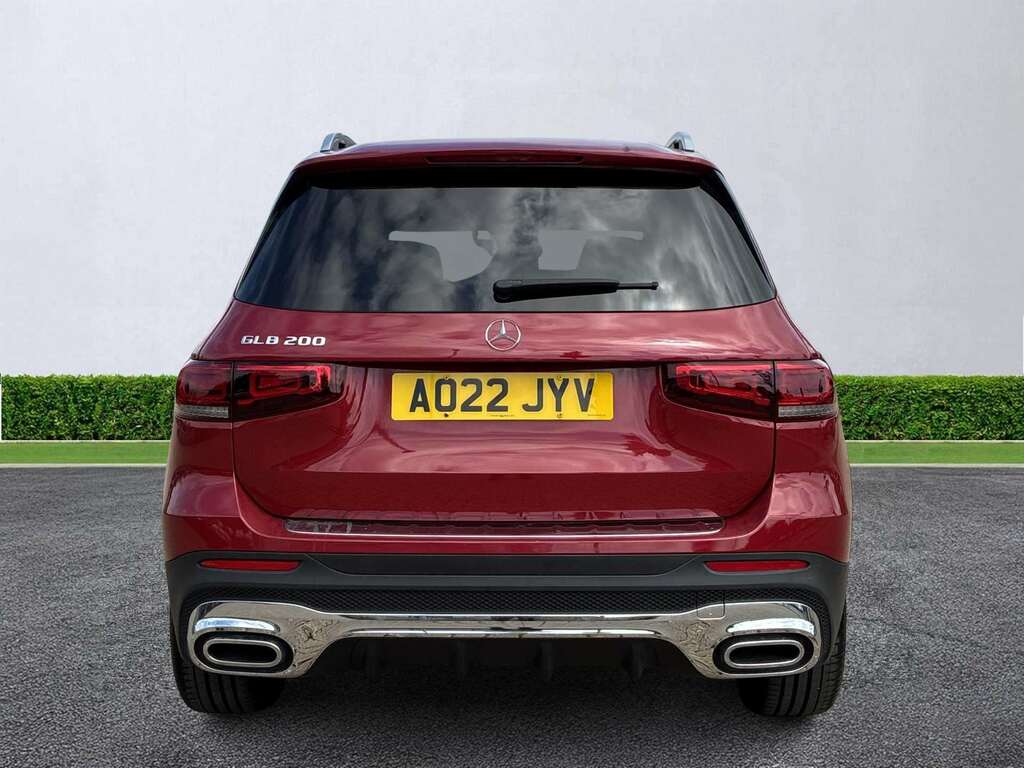 Mercedes-Benz GLB Class Glb 200 Amg Line 7G-tronic Red #4