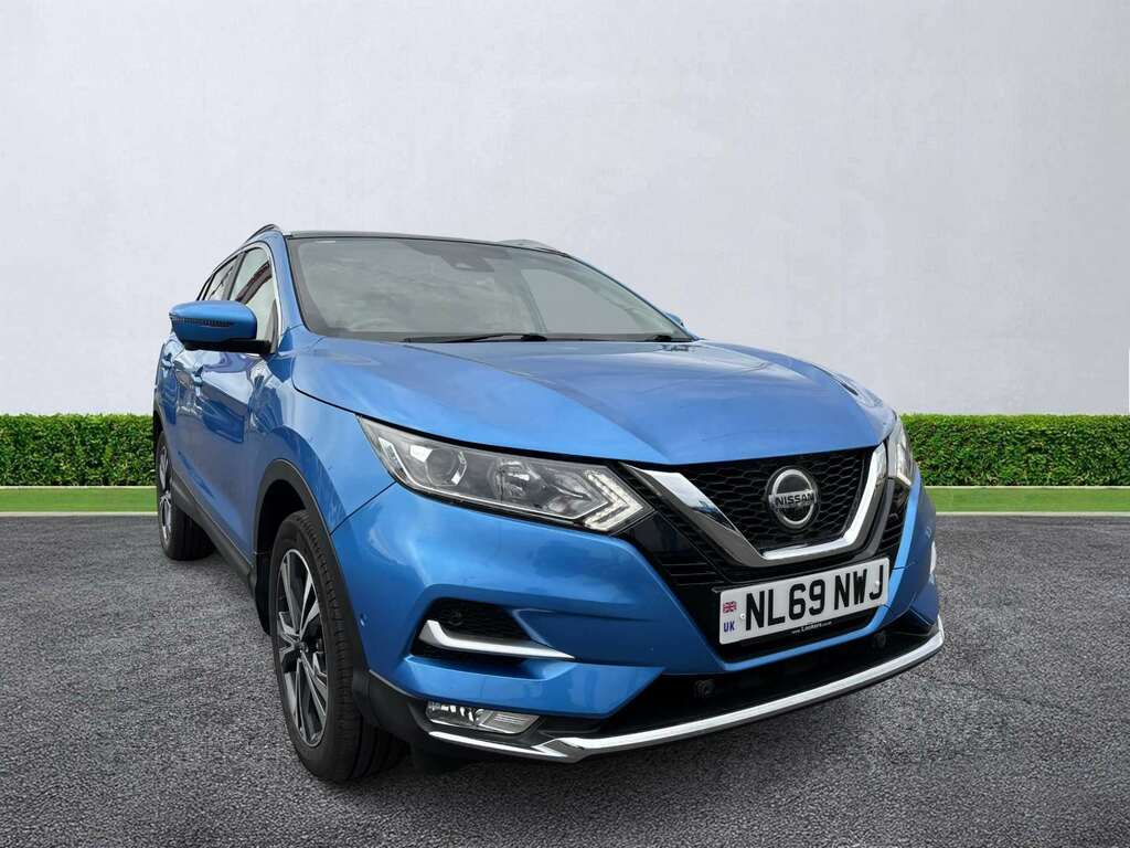 Nissan Qashqai 1.3 Dig-t N-connecta Blue