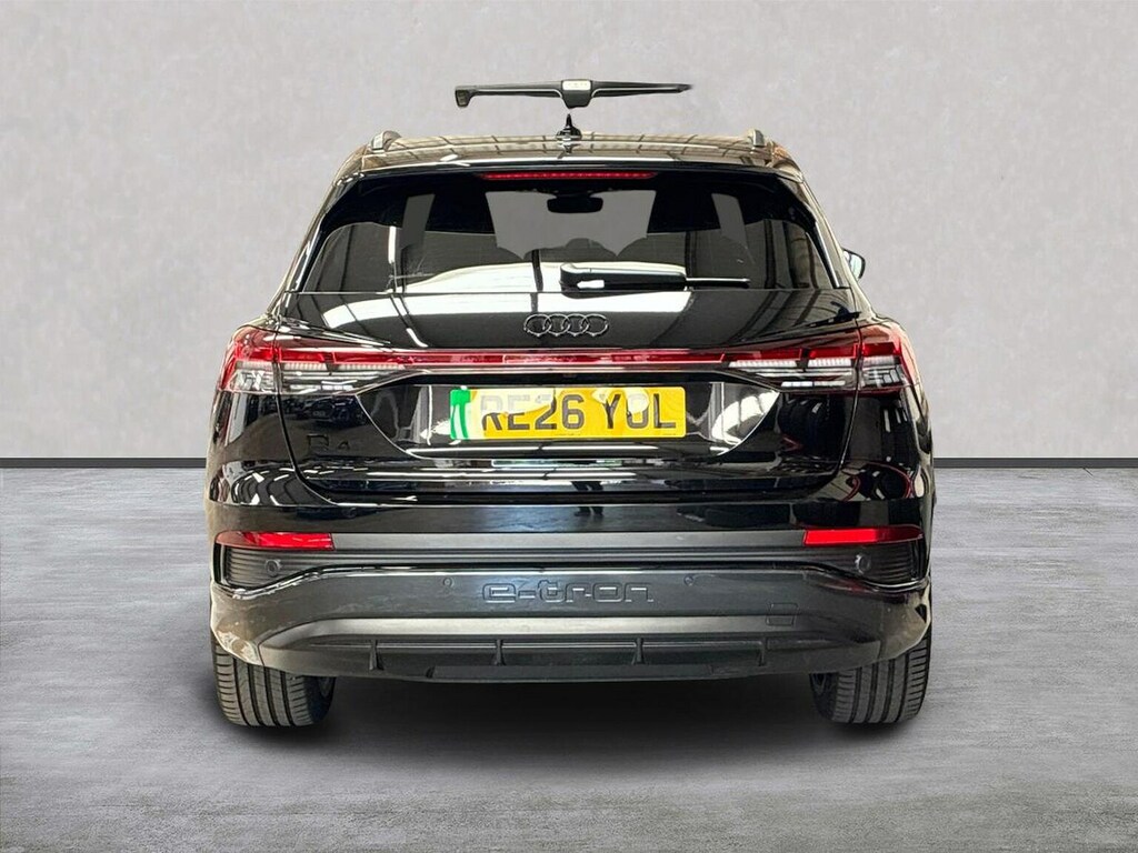 Audi Q4 E Tron 45 Black Edition Suv 82Kwh 286 Black #4