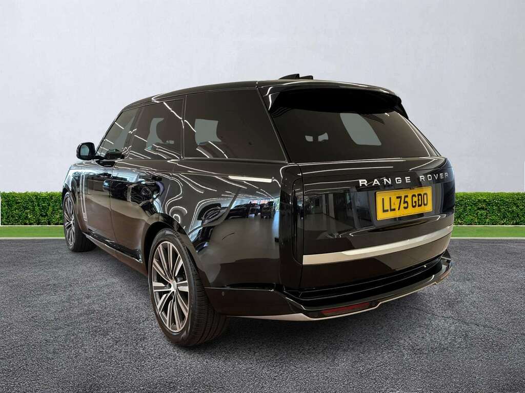 Land Rover Range Rover 4.4 P530 V8 Black #2